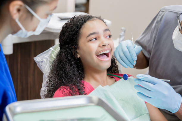 Best Tooth Infection Emergency Dentist  in Farmersville, CA