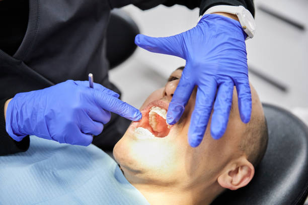 Best Broken Tooth Emergency  in Farmersville, CA
