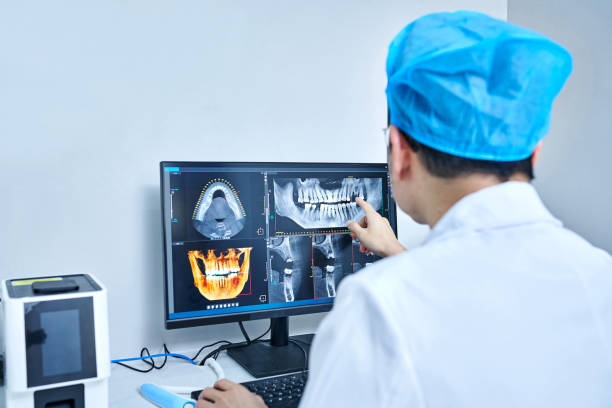 Best Cracked Tooth Emergency Dentist  in Farmersville, CA